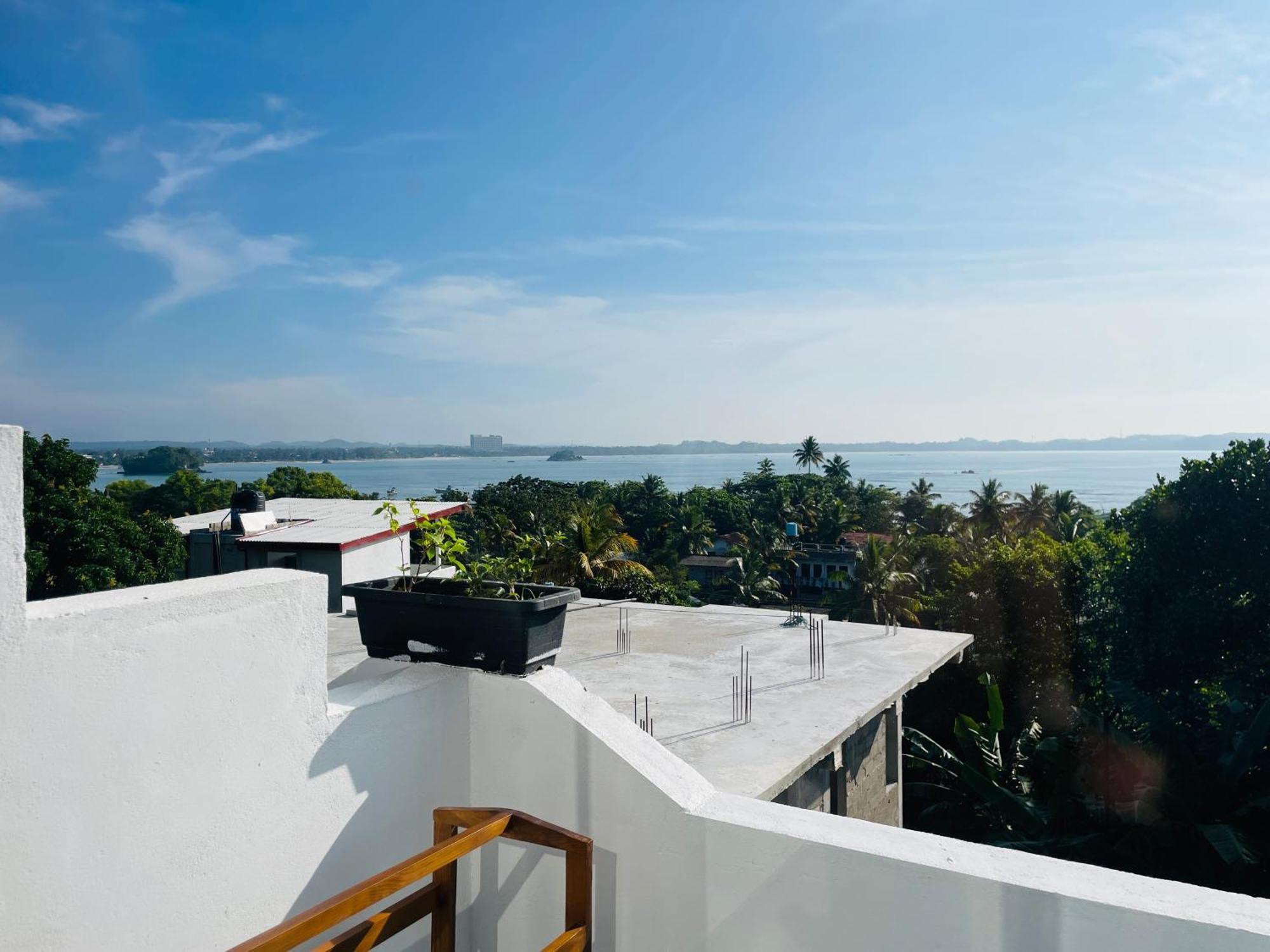 Regal Heights Hotel Weligama Exteriör bild