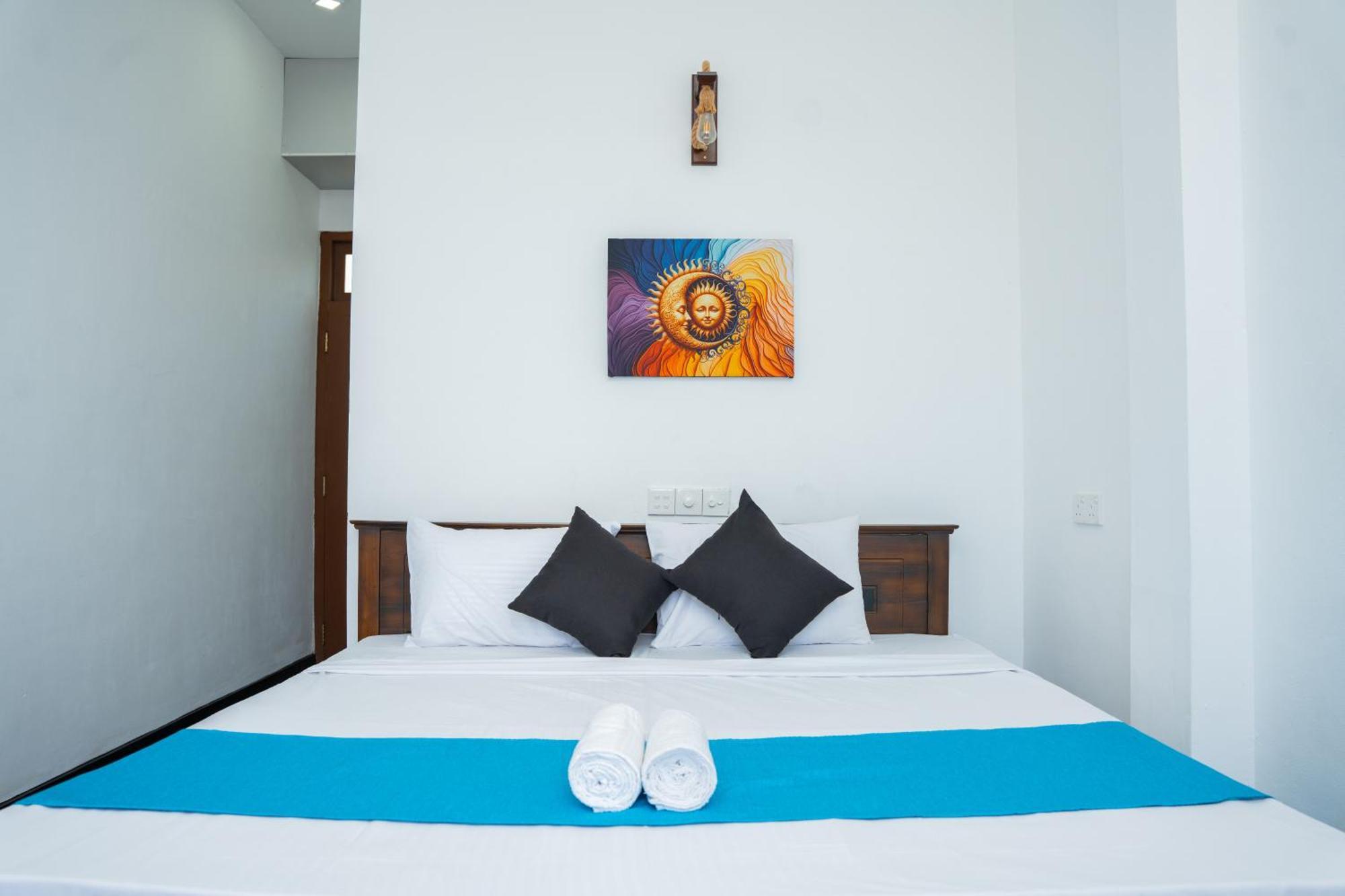 Regal Heights Hotel Weligama Exteriör bild